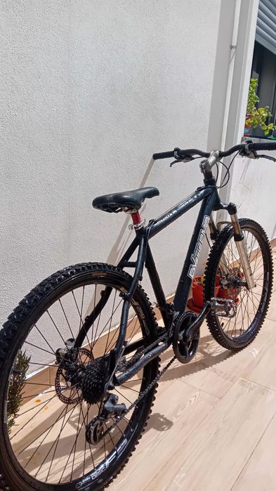 Shimano Extreme preta