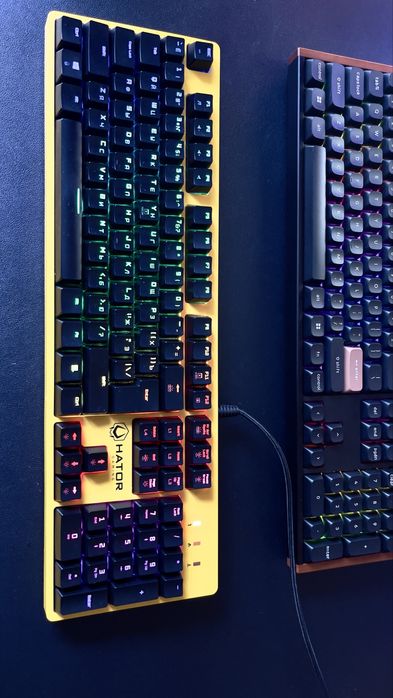 Hator Rockfall Mechanical Red Switches Yellow Edition RU (HTK-603)