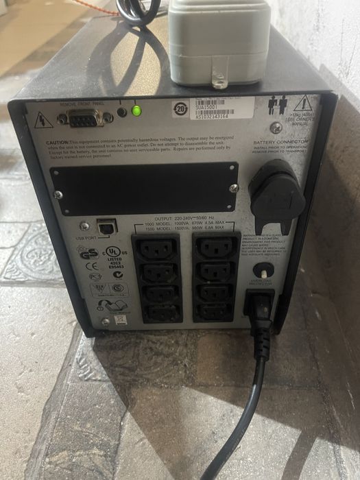 ДБЖ APC UPS Smart 1500 з батареями/сервера HP DL380/комутатор/монитор