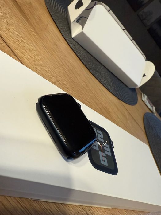 Apple Watch SE 2 44mm