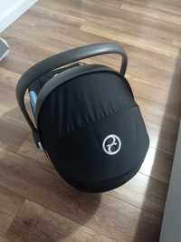 Fotelik Cybex Atom M z baza ISOFIX