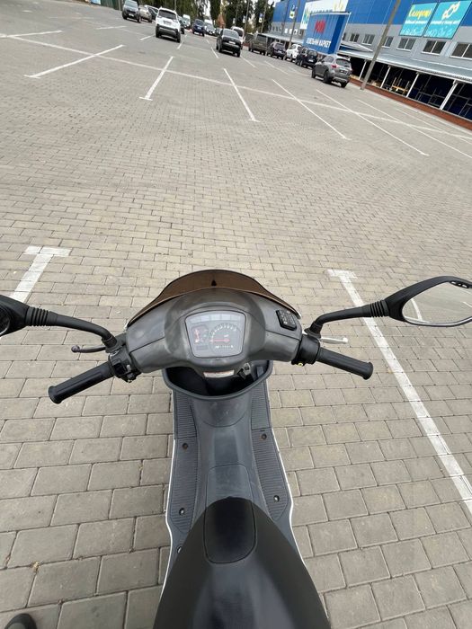 Продам скутер Suzuki Address 110