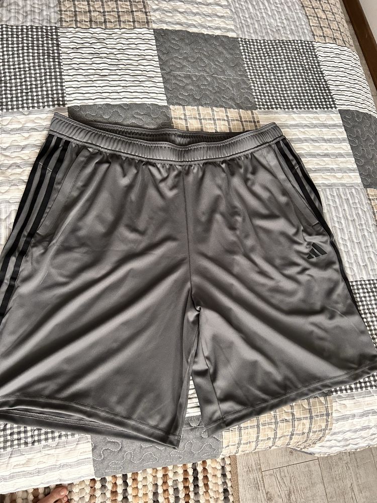 Шорти adidas puma