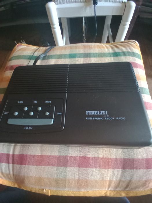 Radio despertador.novo