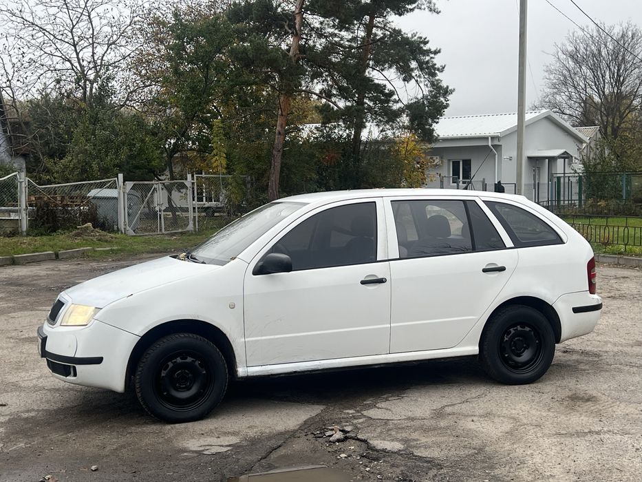Продам Шкожу Фабію 2004 року