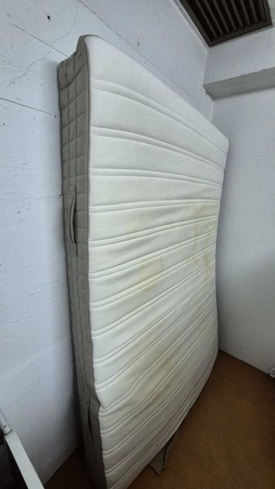 Colchão IKEA Hamarvik - 200cmx140cmx18cm
