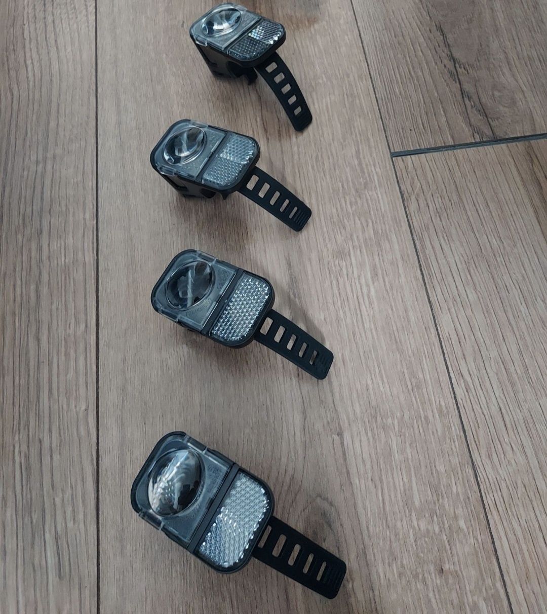 Lampka na każdy obwód kierownicy rowerowej LED z odblask oświetlenie