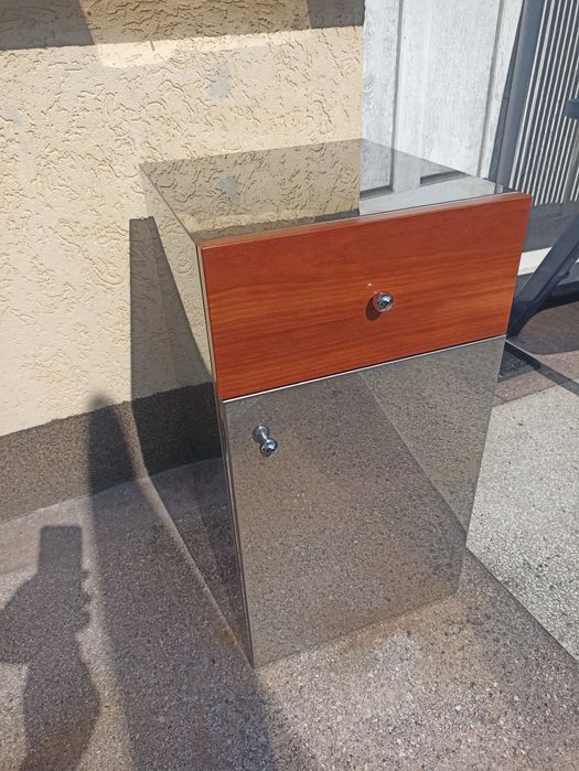 Szafka łazienkowa 60x37x33 cm szerokości stan db. Nierdzewna.