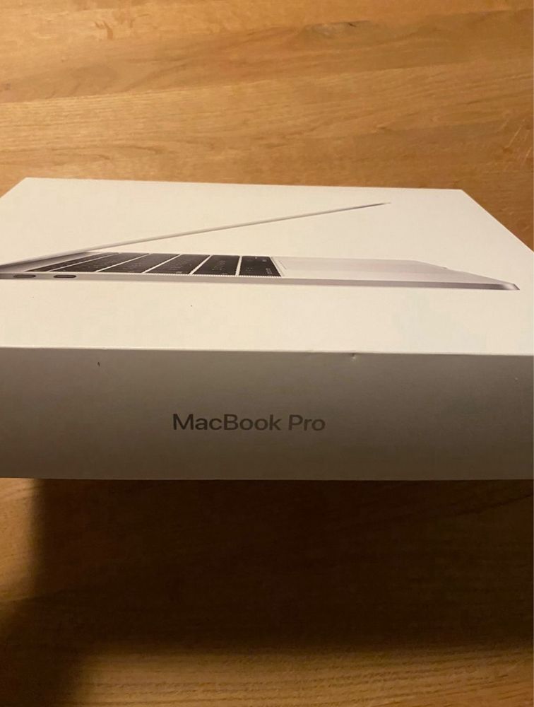 macbook pro 13 2017 cały komplet