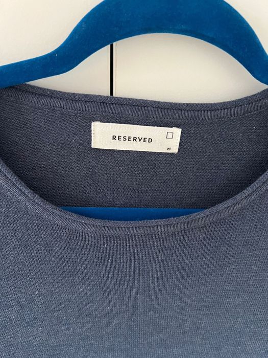 Sweterek firma resered