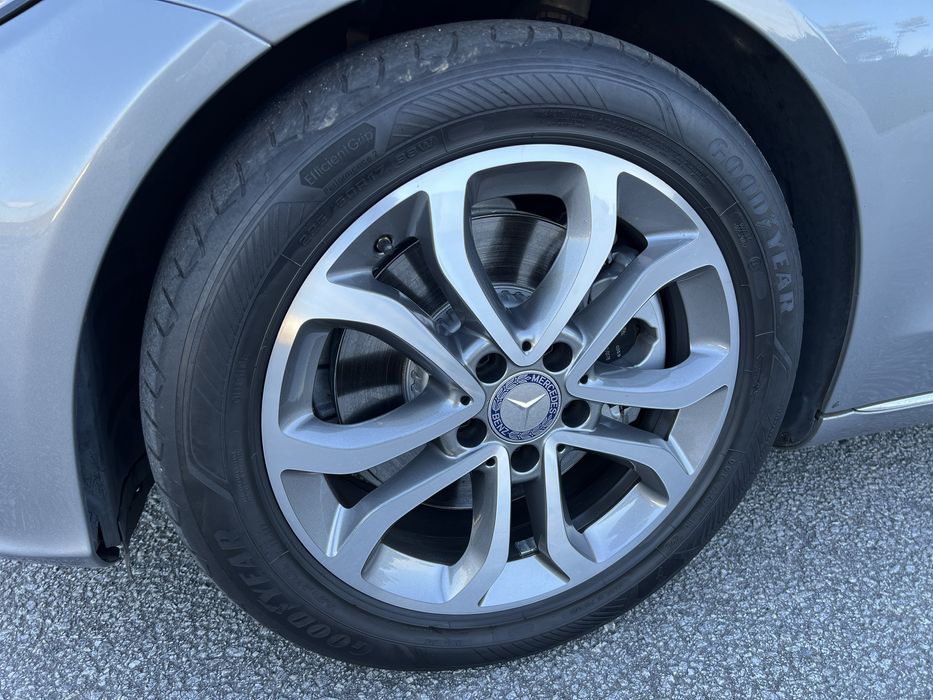 Mercedes C 300h BlueTECH Hybrid