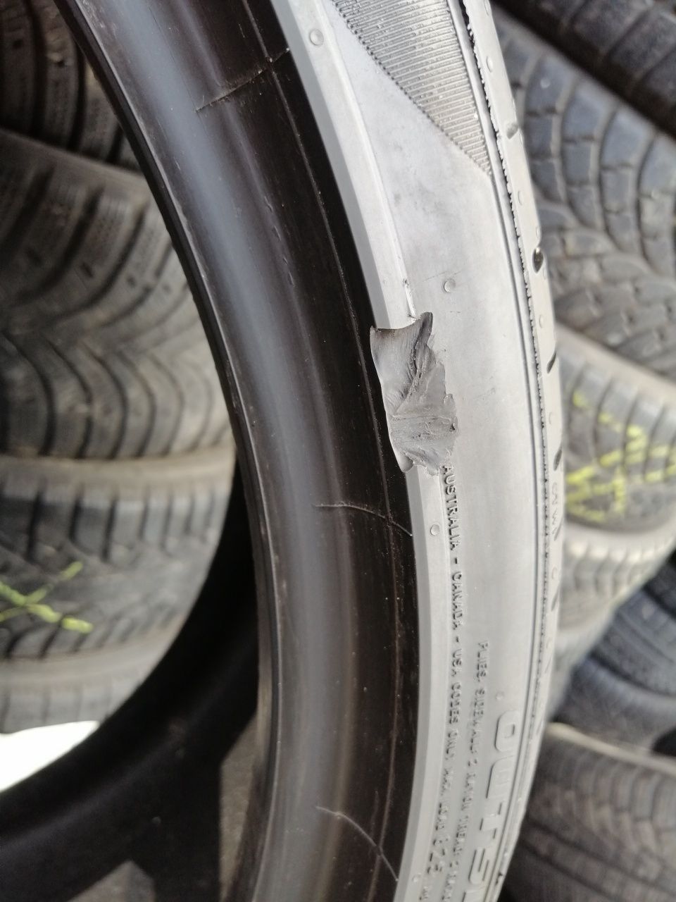 285/30ZR22 101Y Pirelli P Zero AO PNCS