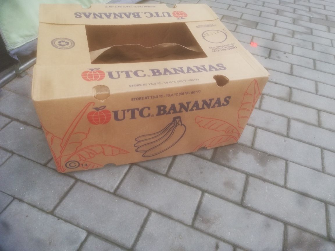 Kartony po bananach