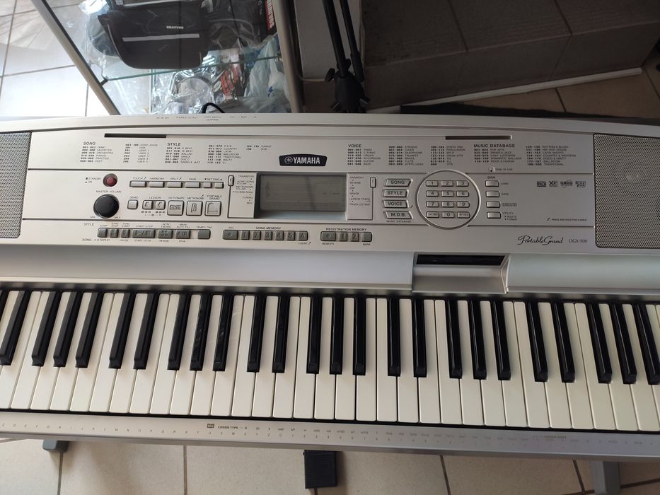 Продам YAMAHA DGX-500
