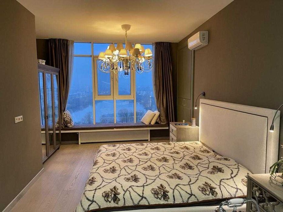 Продам 3-к ЖК Парус Оболонь VIP-ремонт