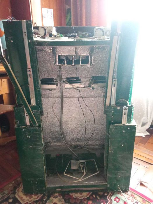 Гроубокс для вирощування рослин