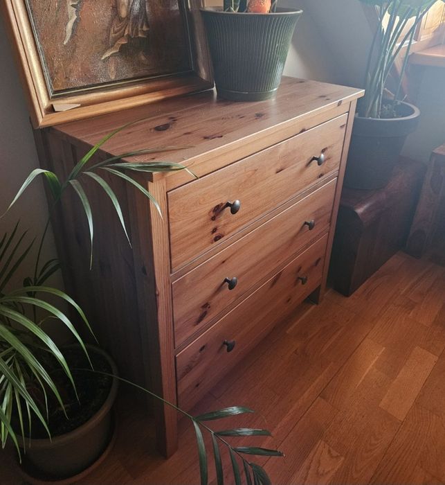 Ikea komoda sosnowa z litego drewna, jak Hemnes