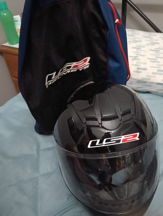 Capacete M 50€... ...