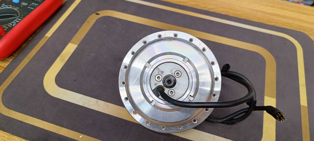 Мотор колесо редукторне (9-pin)