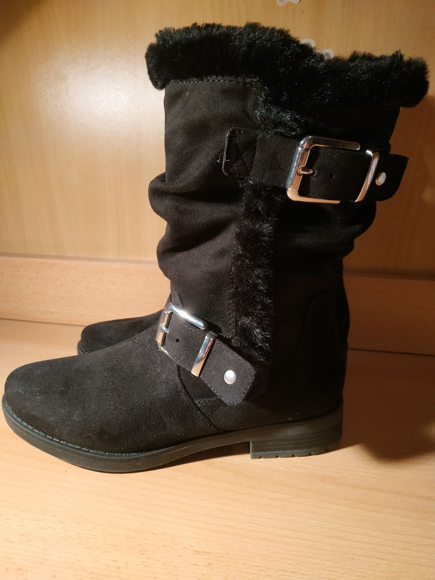 Kozaki damskie rozmiar 37.