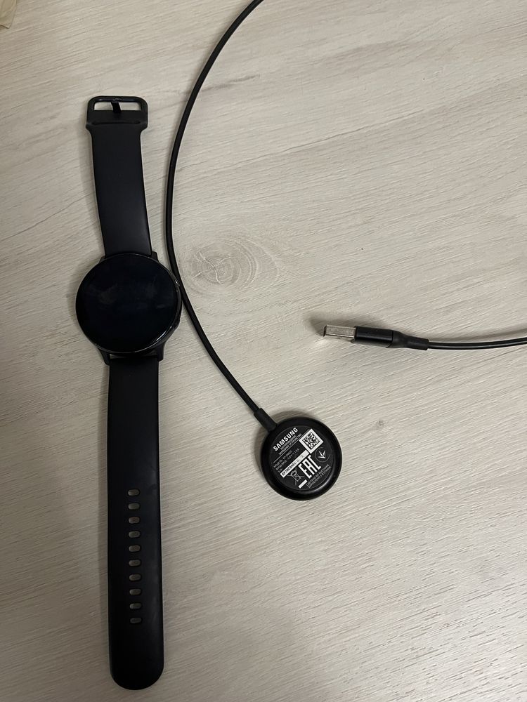 Смарт-годинник Samsung Galaxy Watch Active 2 40 mm