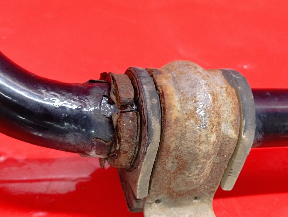 Стабілізатор підвіски передній Renault Master 3 Стабилизатор Мовано