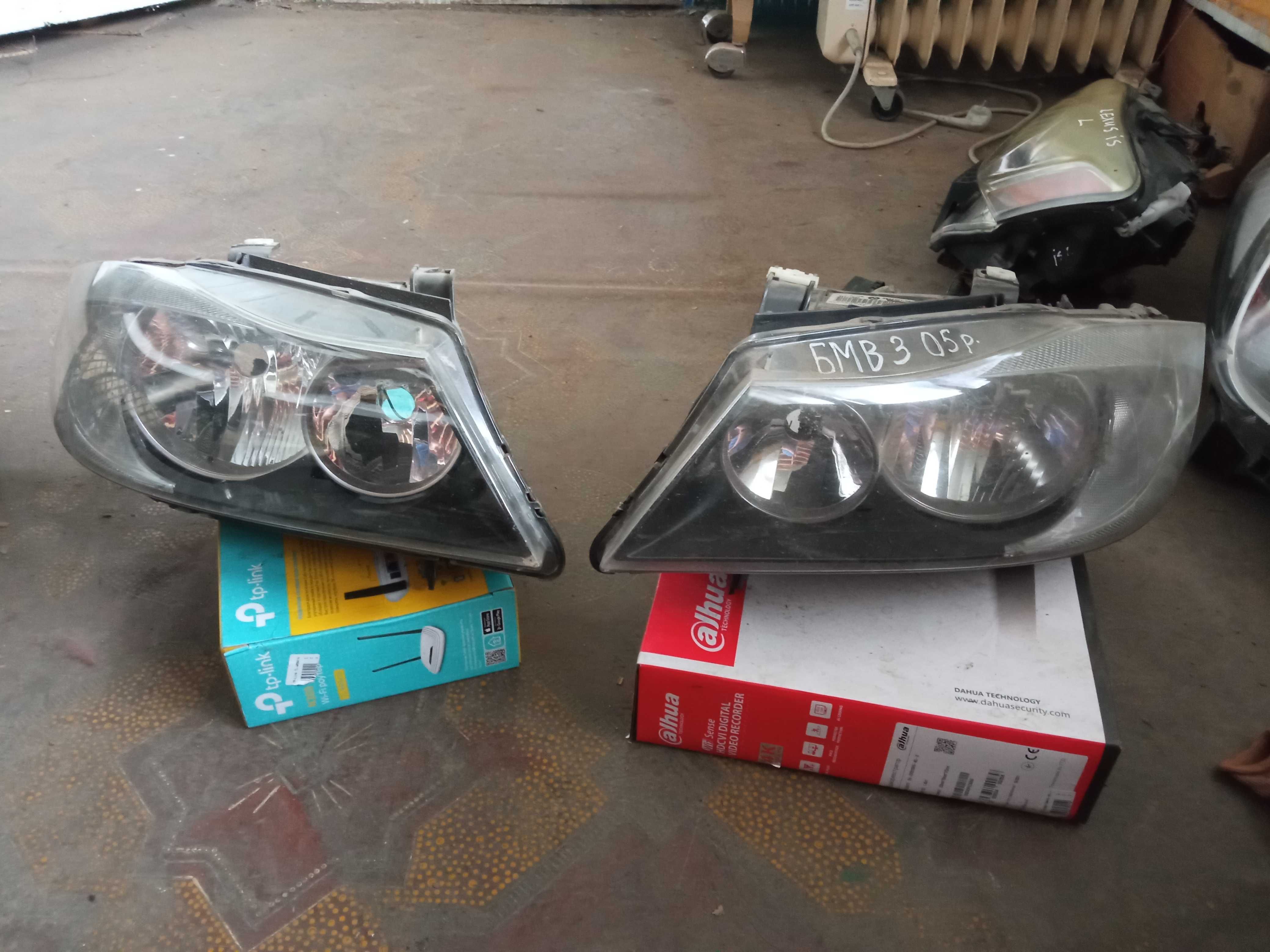 Фара фари передні BMW 3 Series E90 E91 05-08 Valeo 89311640 6942722-04