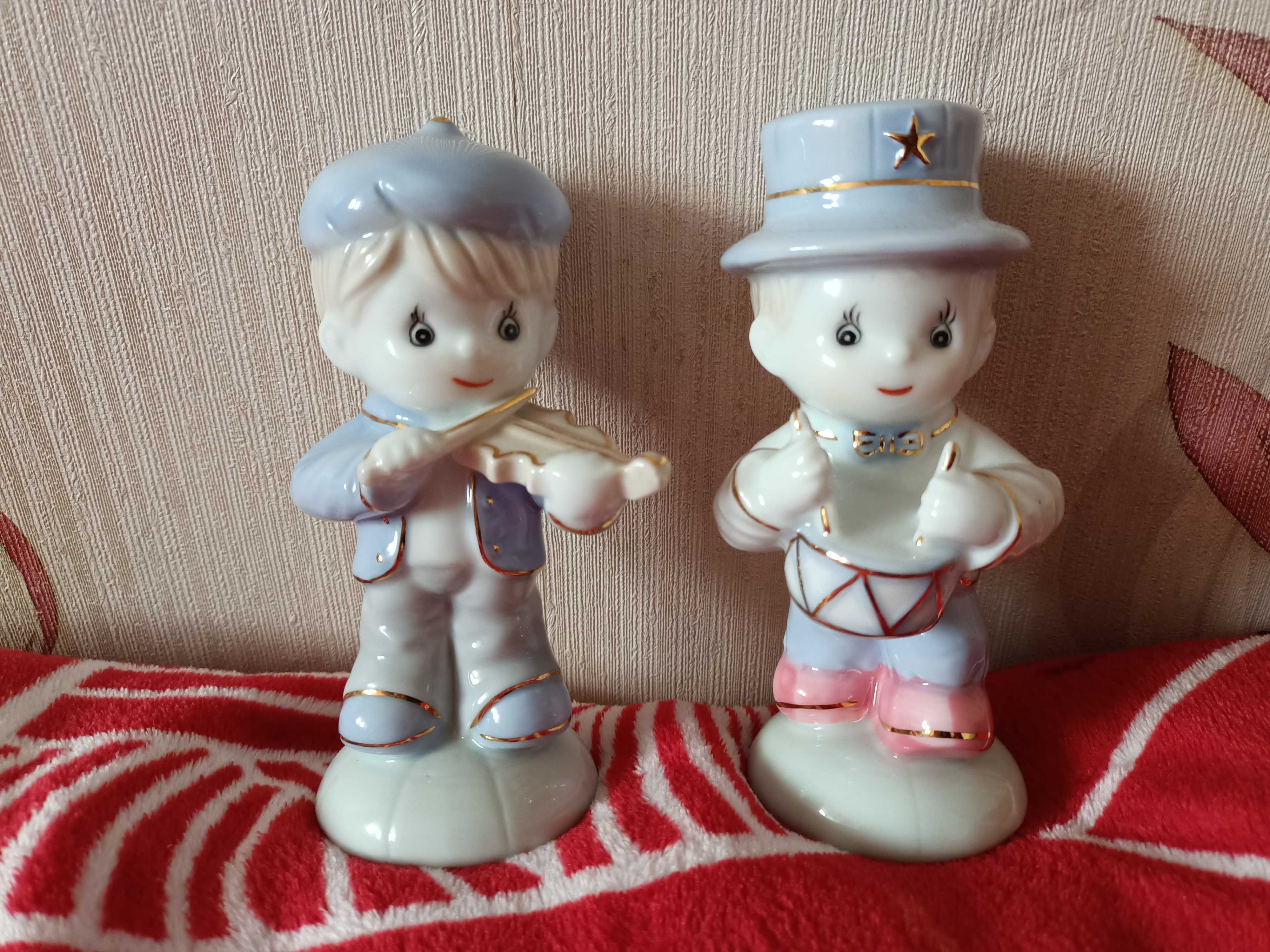 Figurki porcelanowe chińskie grajki