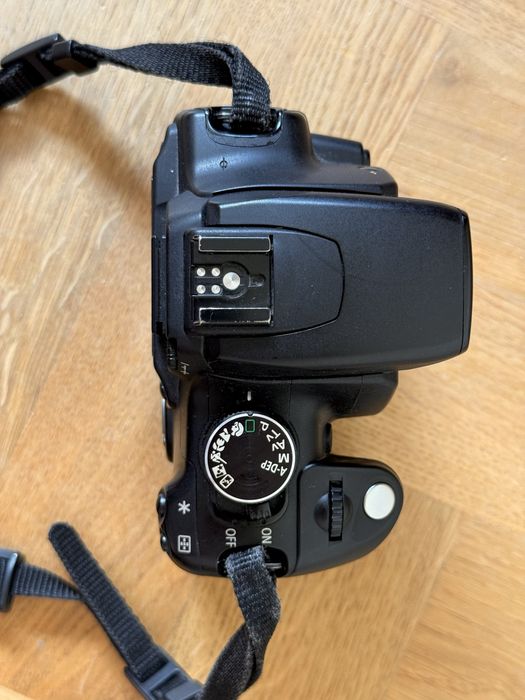 ZESTAW Canon EOS 350D digital + 3 akumulatory + ładowarka + pokrowiec