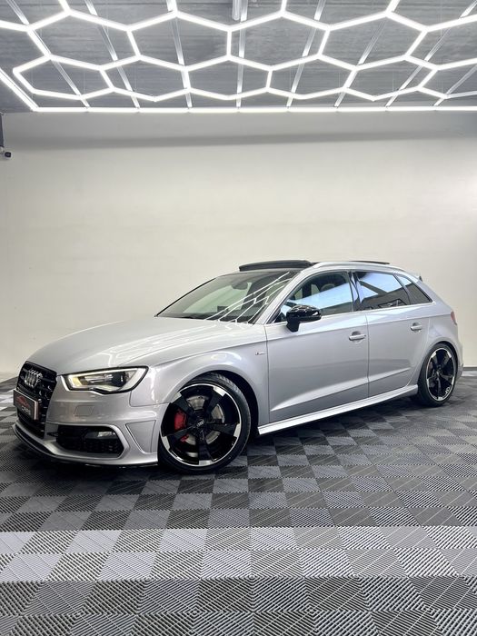Audi A3 1.6 TDI S-LINE kit RS3