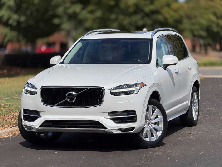 Volvo XC90      2018