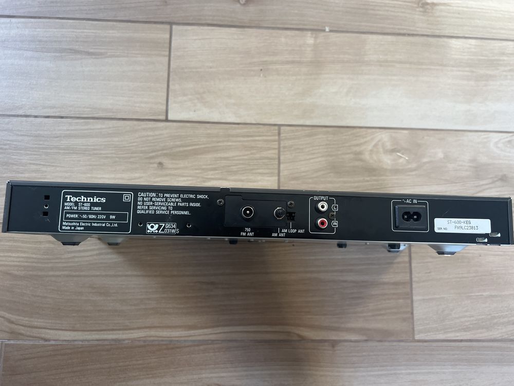 Tuner Technics ST-600