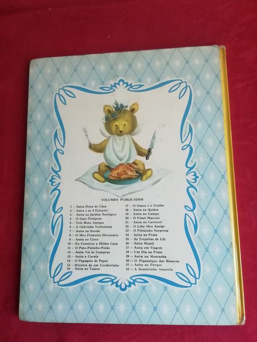 A sombrinha amarela da Verbo Infantil