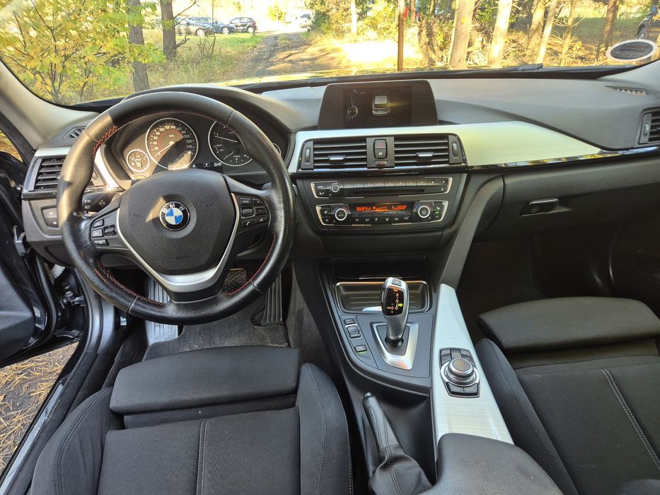 BMW F31 318D Sport Automat 183 tys km! Nowy rozrząd! Cały w oryginale!