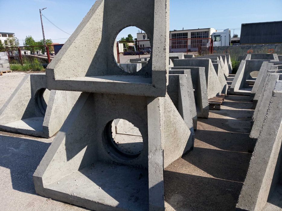 Murek oporowy czołowy fi400 fi 500 fi600 fi800 fi1000PRODUCENT