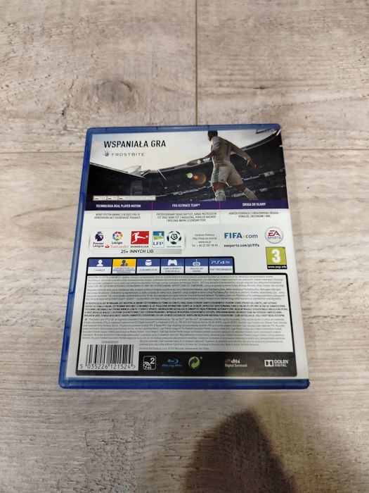 Gra FIFA 18 na ps4