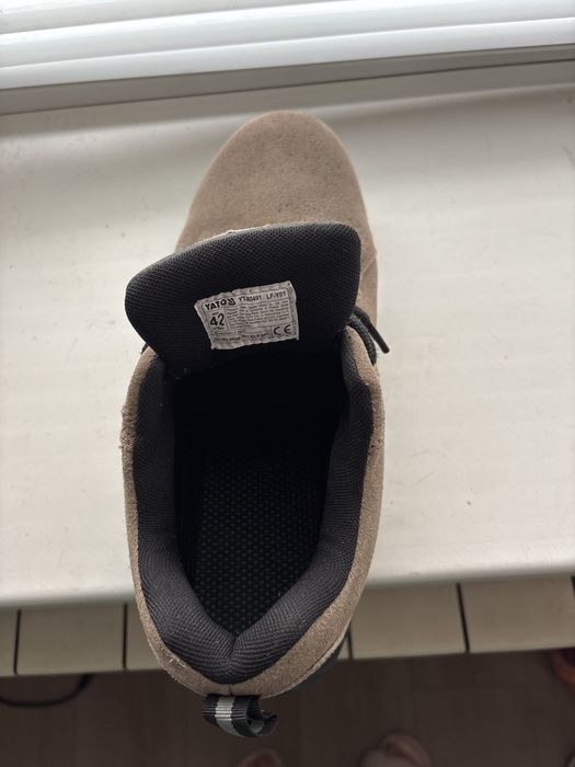 Продам черевики робочі, шкіряні