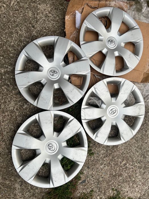 ковпаки Toyota оригінал R16 колпаки