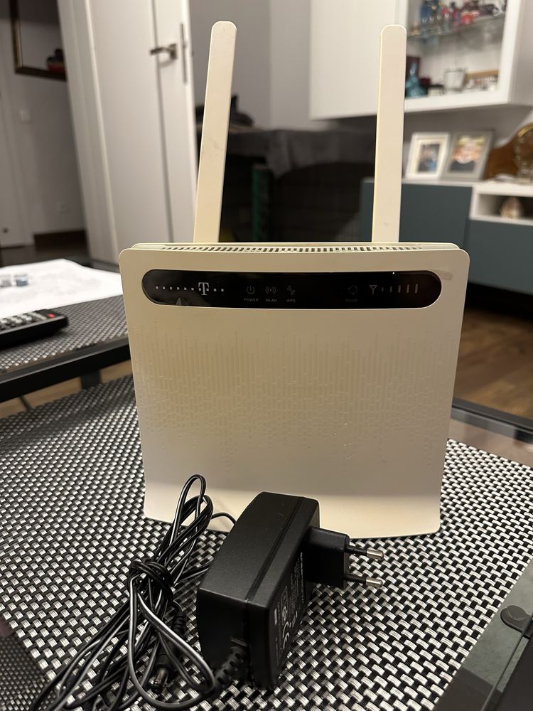 Router LTE WiFi Huawei B593u-12 z wbudowanym modemem 4G LTE