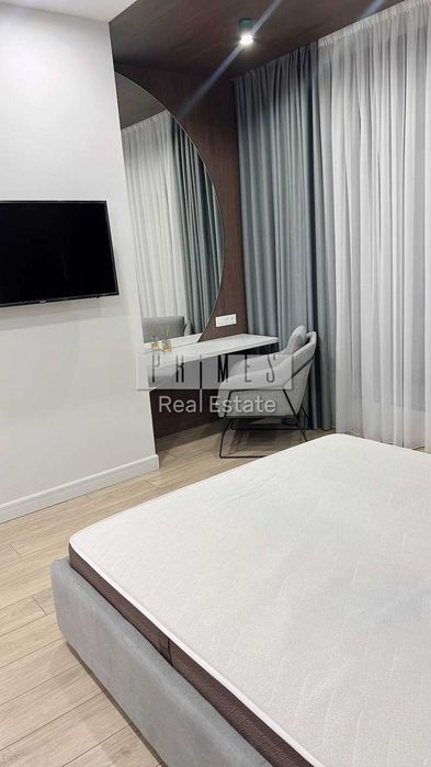 Оренда 1к квартири, вул. Хмельницького Богдана, 58а, Центр