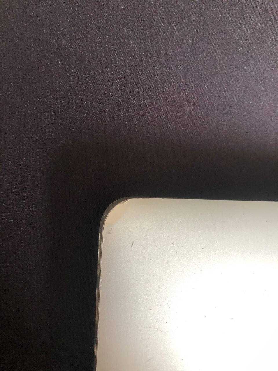 Продам MacBook Air a1465 2012 11"