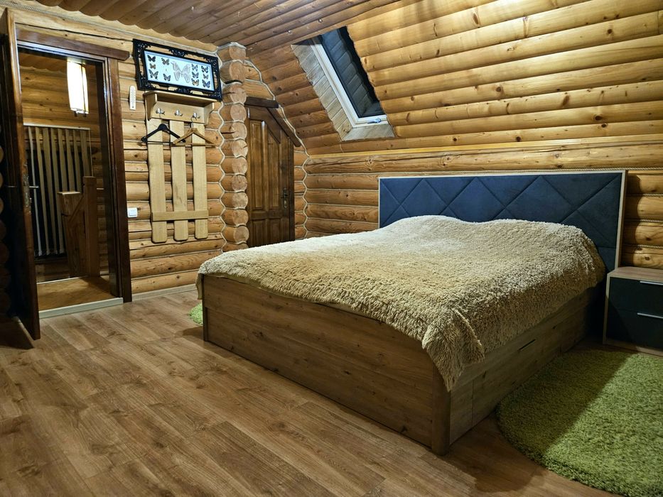 Котедж в Карпатах з басейном. Будинок в Мигово, оренда