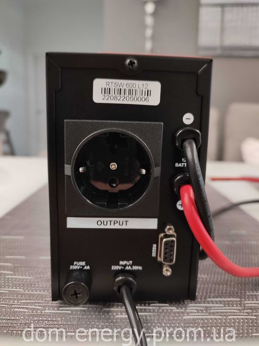 ИБП с правильной синусоидой RITAR RTSW-600 D12 LCD 360Вт, 12В ДБЖ АКБ