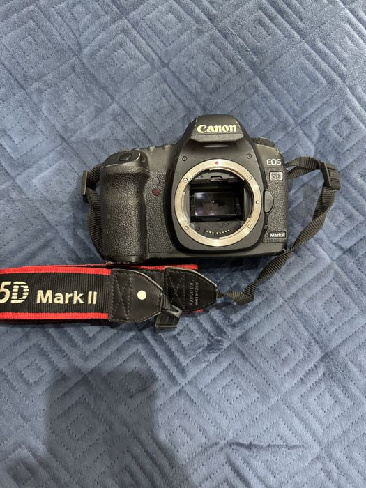 Canon EOS 5D Mark II