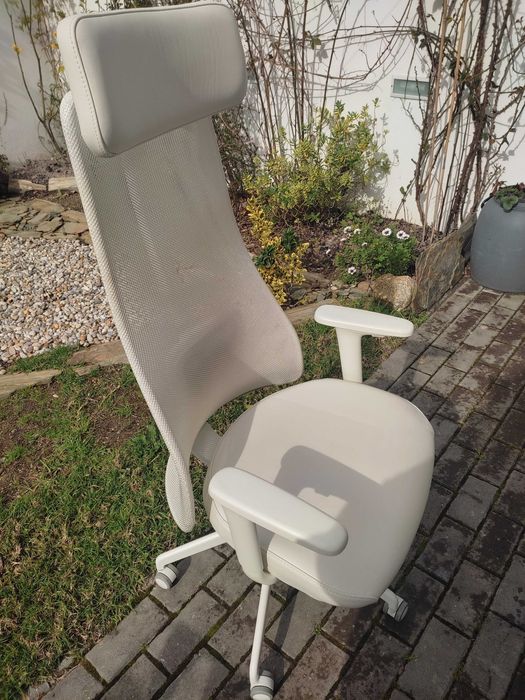 Cadeira giratória c/braços - branca - IKEA