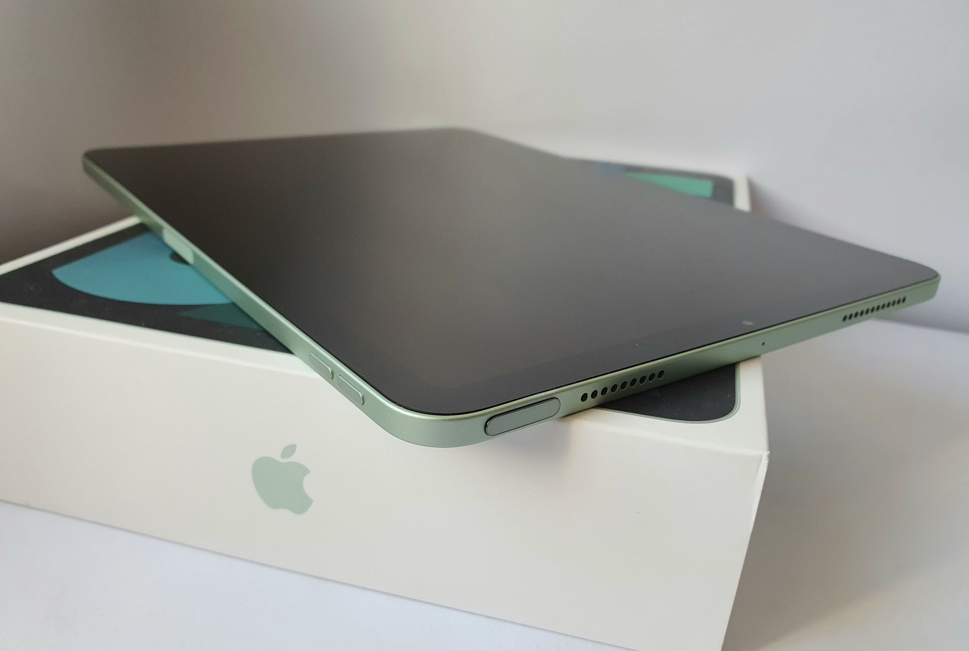 iPad Air4 256GB wifi A2316 Green SN робочій цілий подарунки !