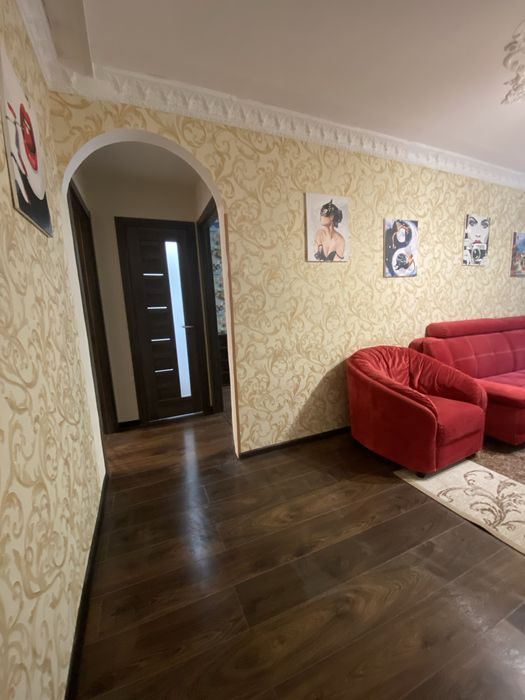 Сдам 3-ком пр Поля / Кирова . Центр в 10 мин