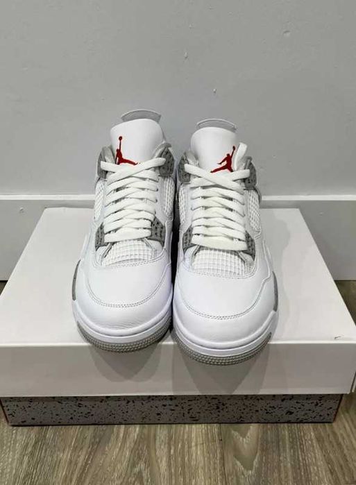 Buty Trampk Jordan 4 Retro White Oreo R.39