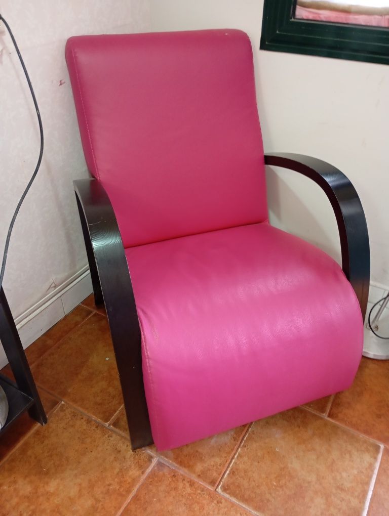 Cadeirão  rosa   lindo