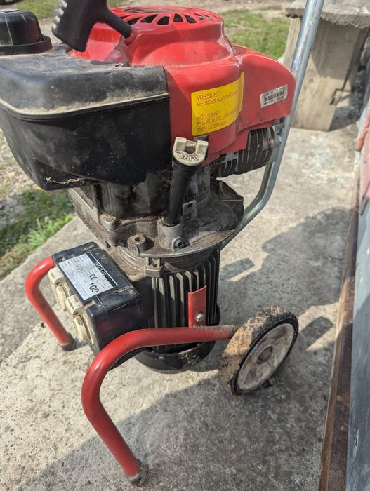 Гінератор чотирьохтактний